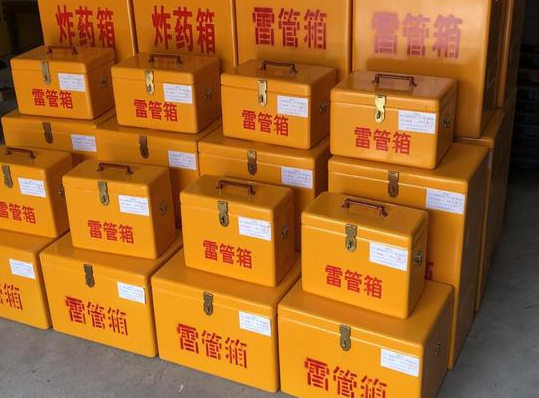 敦化玻璃钢雷管箱的使用寿命一般是多少？